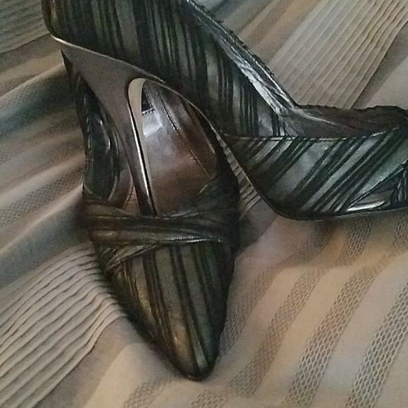 Laundry black pointy toe high heels - Picture 4 of 4